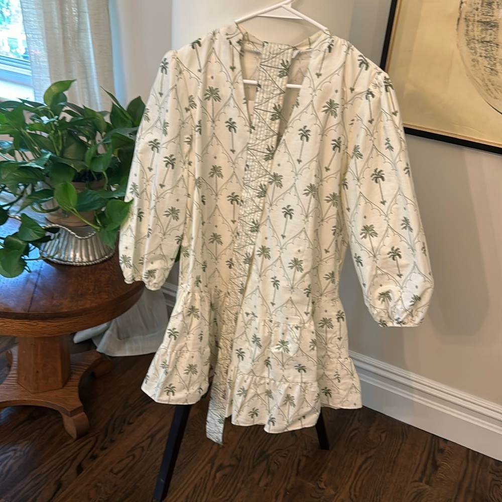 Green and cream palm Zara dress. New with tags.